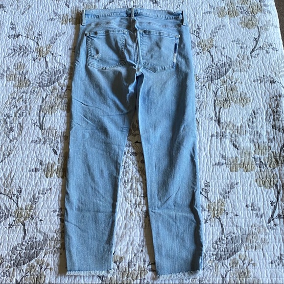 Loft Embroidered Skinny Jean Light Wash • 28/6 - Picture 4 of 7